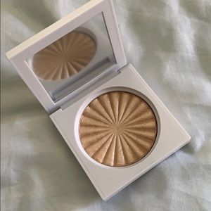 Ofra rodeo drive highlighter